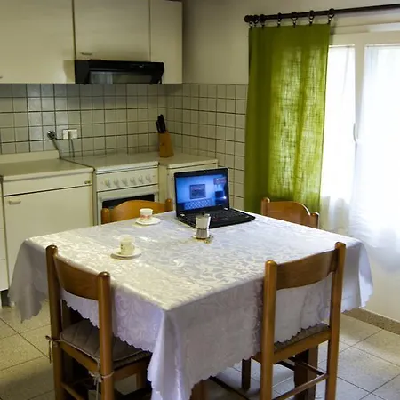 Casa Furrer Апарт-отель Тиррения